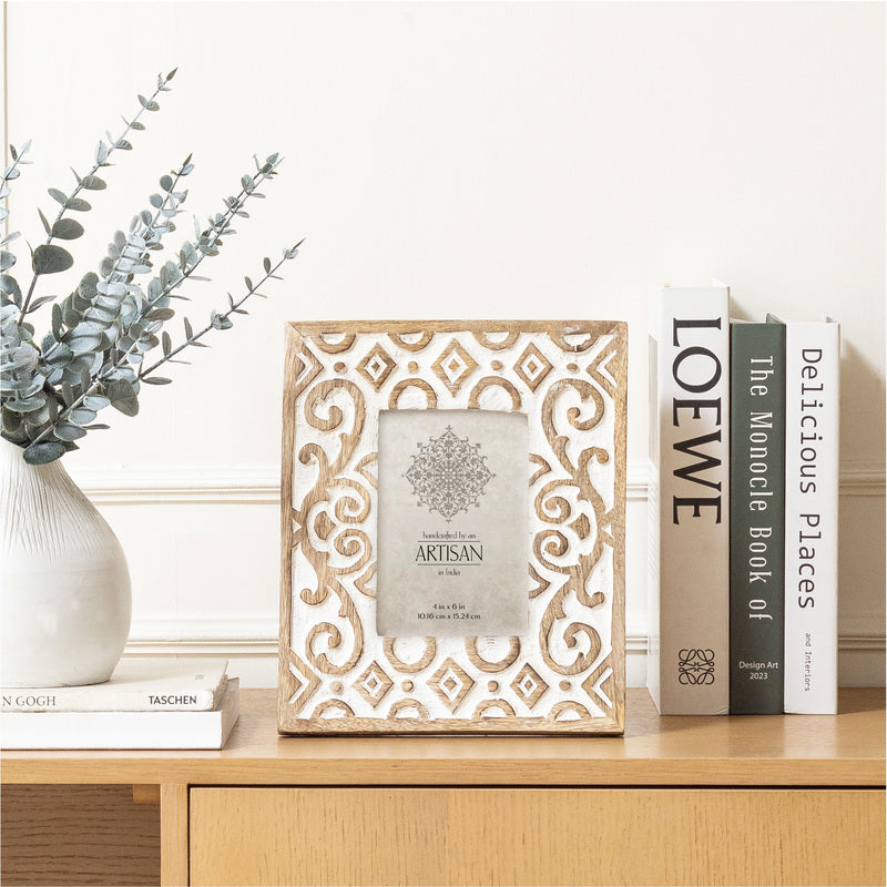 Handcrafted 4x6in 'Symmetry' Photoframe 25cm