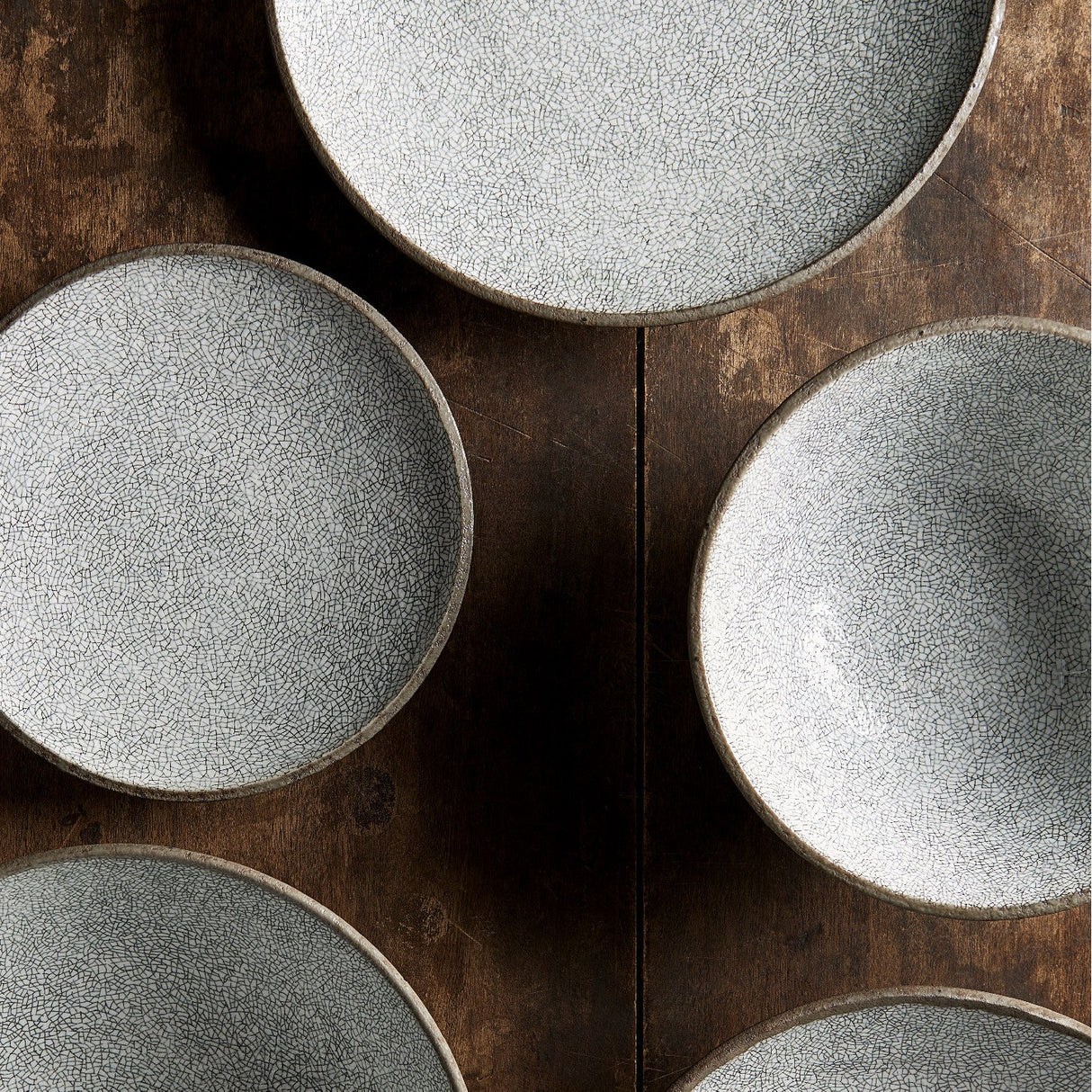 Dinner Plate 25cm Crazed Grey Glaze