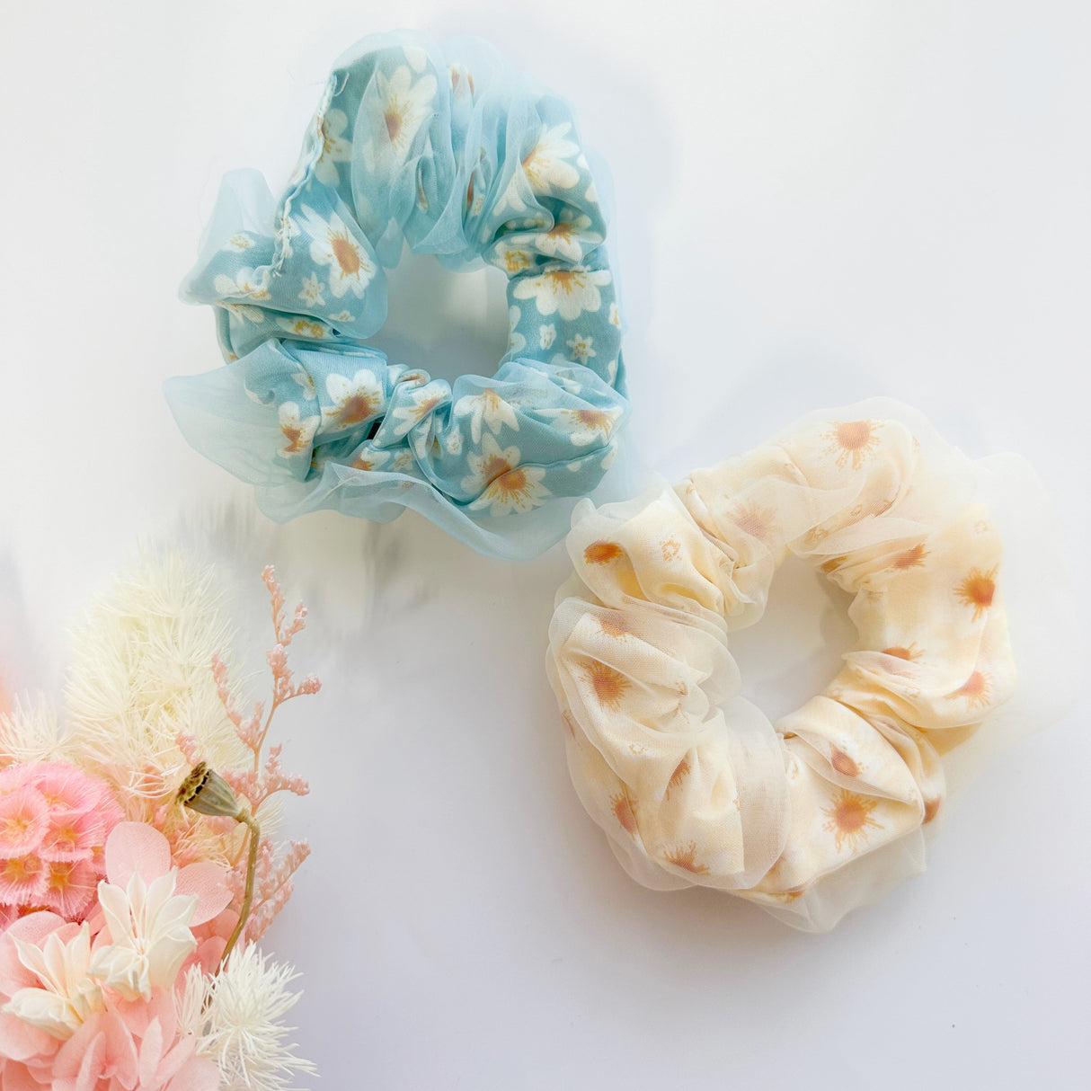MANGO JELLY Daisy Hair Accessories Set - Blue Scrunchies Duo