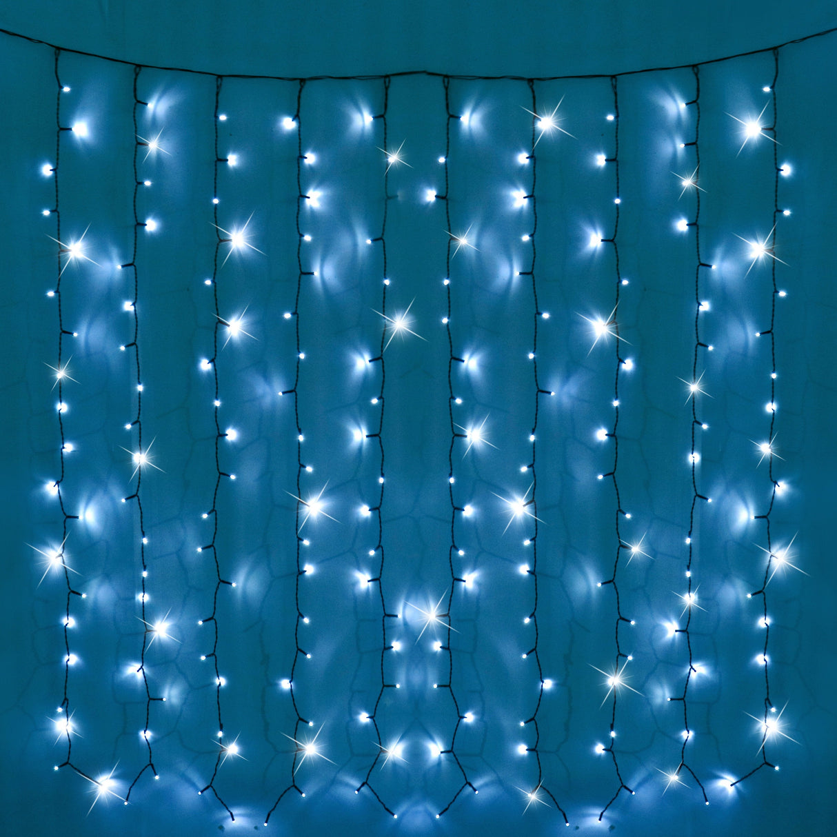 200 LED Battery-Powered Fairy Curtain Lights – 140 x 140cm, Available in 3 Elegant Colors - Warm White