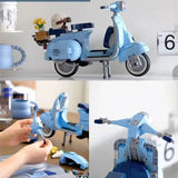 NNEOBA NEW Roman Vespas 125 MOC 10298 Motorcycle City Toys - Rear View