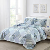 Radiant Summer Breeze patchwork 3 Pc Bedspread & Pillow Cover Set - Front View
