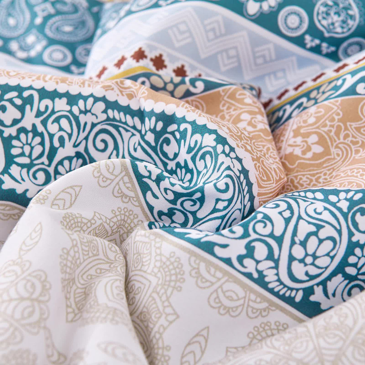 Luxe Loft Boho Quilted Comforter & Shams ??Trending 3??iece Set