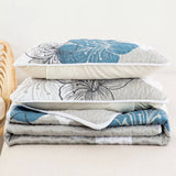 Intricate Quilted Coverlet and Pillowcases Set: Artistry in Every Stitch - Queen size - Extra Image
