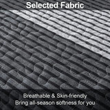Detailed Quilted Bedspread and Pillowcases Set: A Signature of Quality and Style - Queen size - Side View