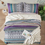 Aesthetic Quilted Bedspread and Pillowcases Set: Unify Your Bedroom's Look - Queen size - Side View