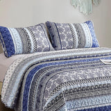 Sophisticated Quilted Coverlet and Pillowcases Set: A Timeless Addition - Queen size - Top-Down View
