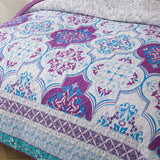 Handsome Quilted Bedspread and Pillowcases Set: Strong, Sturdy, and Stylish - Queen size - 45-Degree Angle