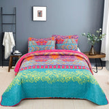 Beautiful Quilted coverlet and pillowcovers set: Comfortable and Versatile - Queen size - Close-Up Angle