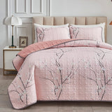 Versatile Quilted Coverlet and Pillowcases Set: Adapts to Every Season - Queen size - Front View