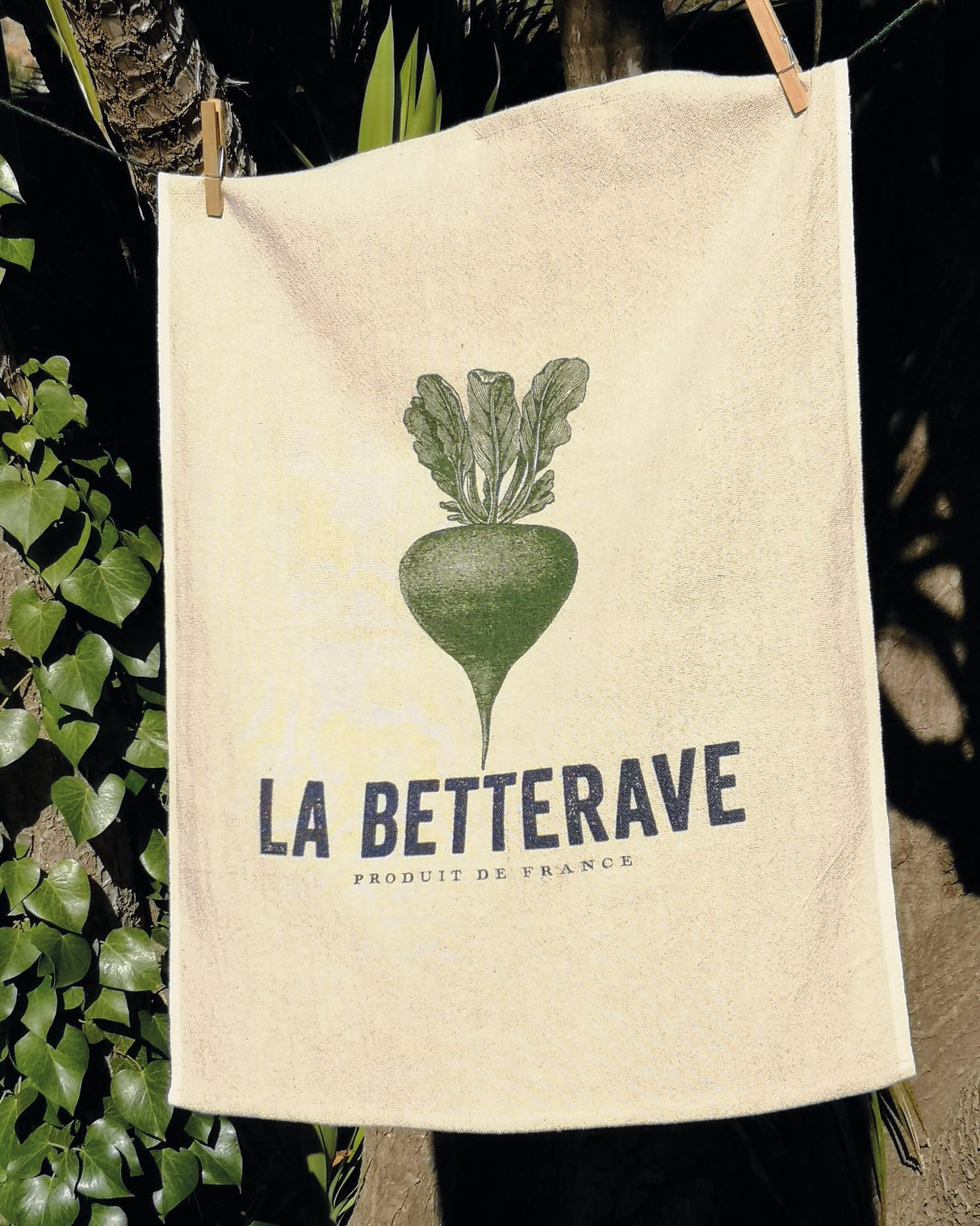casa-verde-tea-towel-vintage-linen-cott-la-betterave