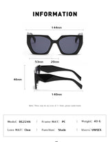 Tortoiseshell Oversized Sunglasses | UV400 Retro Chic Eyewear for Women - 45-Degree Angle