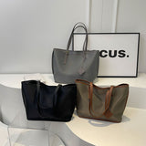 Black New Large Capacity Tote Bag – Simple, Versatile Handbag for Casual Outings, Lightweight and Stylish - Front View