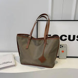 Black New Large Capacity Tote Bag – Simple, Versatile Handbag for Casual Outings, Lightweight and Stylish - 45-Degree Angle