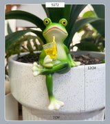 2 Pcs Green Realistic Frog with Legs Crossed Pot Hanger - Glass Fish Tank Edge Decor, Outdoor Garden Animal Ornament, Hanging Planter Decoration - Front View