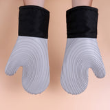 Red Spiral Pattern Silicone Oven Mitts - Heat Resistant and Non-Slip Design (1 Pair/2 PCS) - Front View