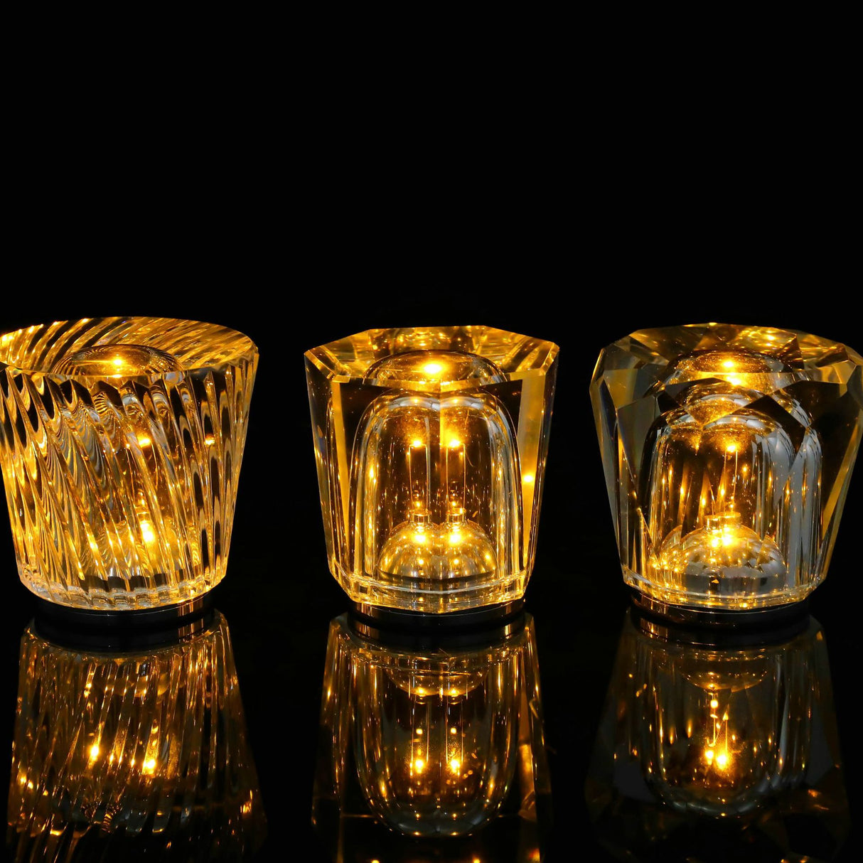 Crystal LED Table Lamp with Starburst Effect, Rechargeable and Portable Design,Type A 90mm (H) × 82mm (W)