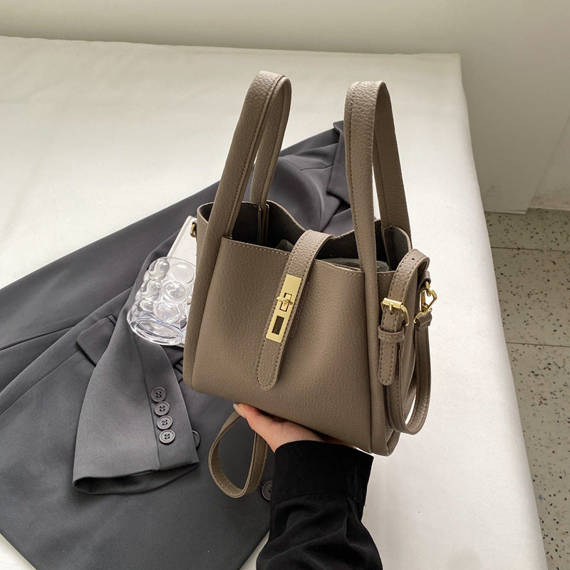 Elephant Gray Elegant Leather Shoulder Bag - Compact Handbag with Adjustable Strap