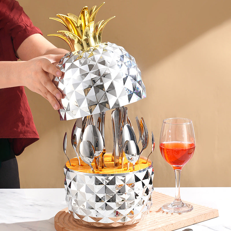 Gold Creative Pineapple-Shaped 410 Stainless Steel 24-Piece Cutlery Set  Elegant 6-Person Dining Gift Set