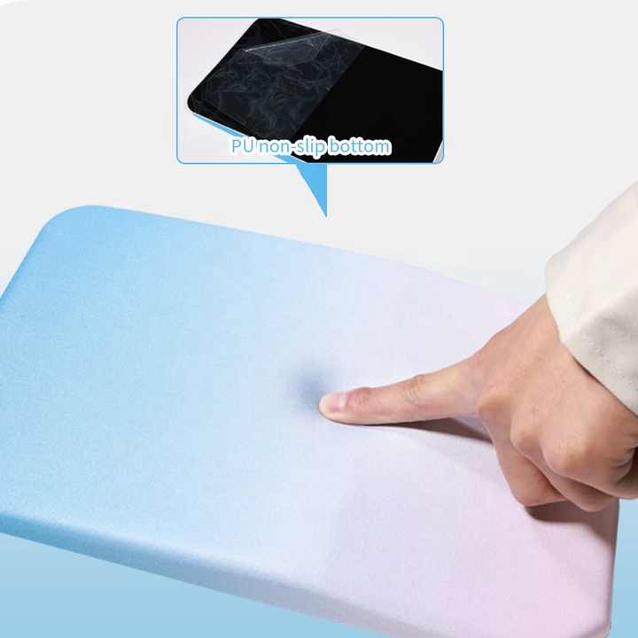 Gradual Black Ergonomic PU Anti-Slip Mouse Pad with Wrist Support ??Rectangular Gradient Desk Mat for Gaming and Office Use