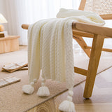 White 110cm x 150cm Soft Tassel Throw Blanket for Sofa or Bed, Cozy Casual Blanket for Office Nap, Minimalist Bed End Cover