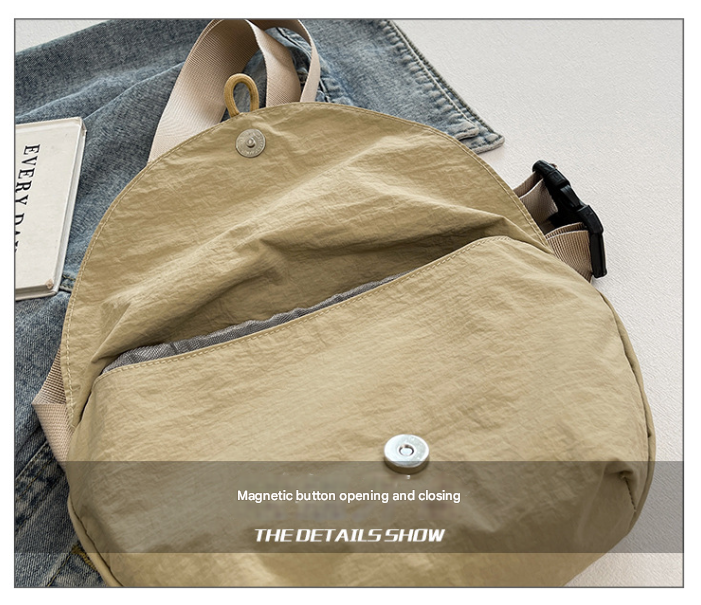 Beige Nylon Fitness Waist Bag - Lightweight Crossbody Fanny Pack for Cycling and Running