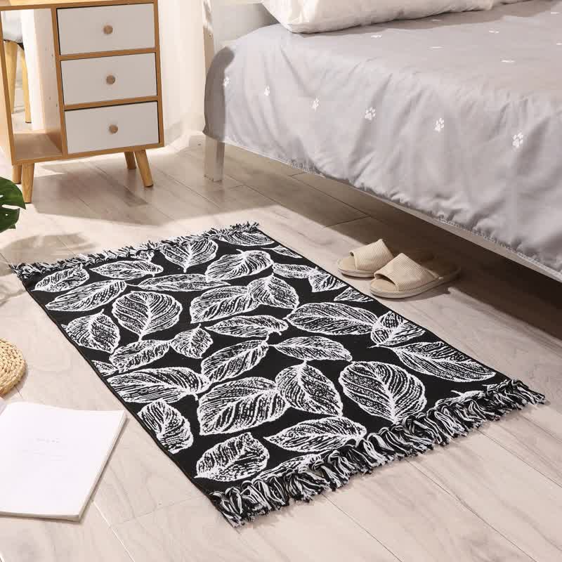 Handwoven Cotton Tassel Floor Rug for Bedroom or Living Room|Soft, Modern Geometric Design,60x90cm