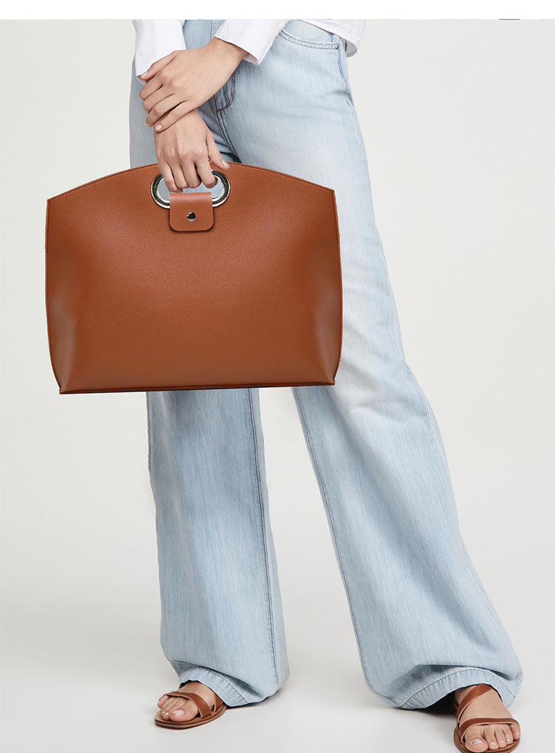 Beige Elegant PU Leather Laptop Handbag & Sleeve - Protective and Stylish Laptop Case with Adjustable Strap for 15.6-inch Laptops