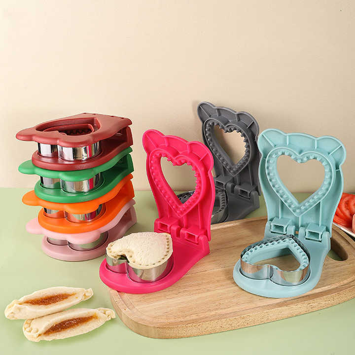 3 Pcs Red Heart Sandwich Maker Sealer - DIY Toast Pocket Bread Cutter & Sealer Mold (PP + 304 Stainless Steel)