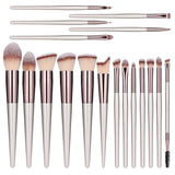 Beige 18-Piece Makeup Brush Set - Professional Synthetic Fiber Brushes with Wooden Handles for Flawless Beauty