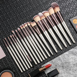 Beige 18-Piece Makeup Brush Set - Professional Synthetic Fiber Brushes with Wooden Handles for Flawless Beauty - Front View