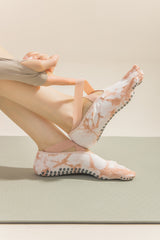2 pairs Black tie-dye Non-Slip Yoga Socks for Women - Five-Toe Cotton Blend Socks for Pilates and Indoor Sports - 45-Degree Angle