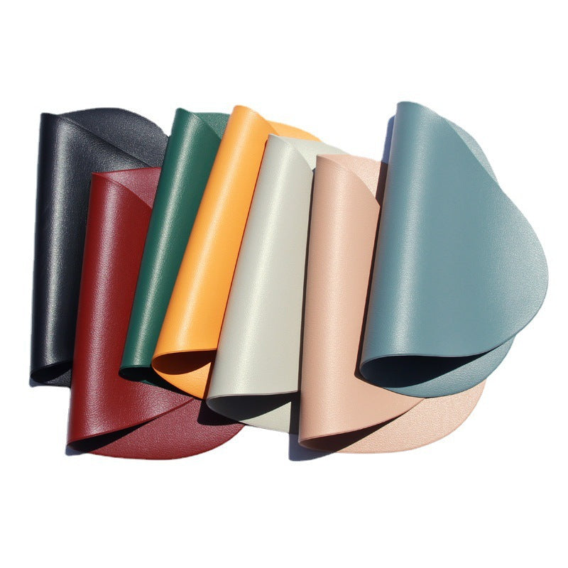4 Pcs Red Nordic-Style PVC Leather Placemats Set of 4 - Waterproof, Heat-Resistant, and Oil-Proof Triangular Table Mats