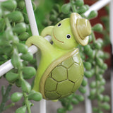 2 Pcs Green Cute Resin Turtle Pot Hanger - Garden Planter Pal Figurine Decoration - Close-Up Angle