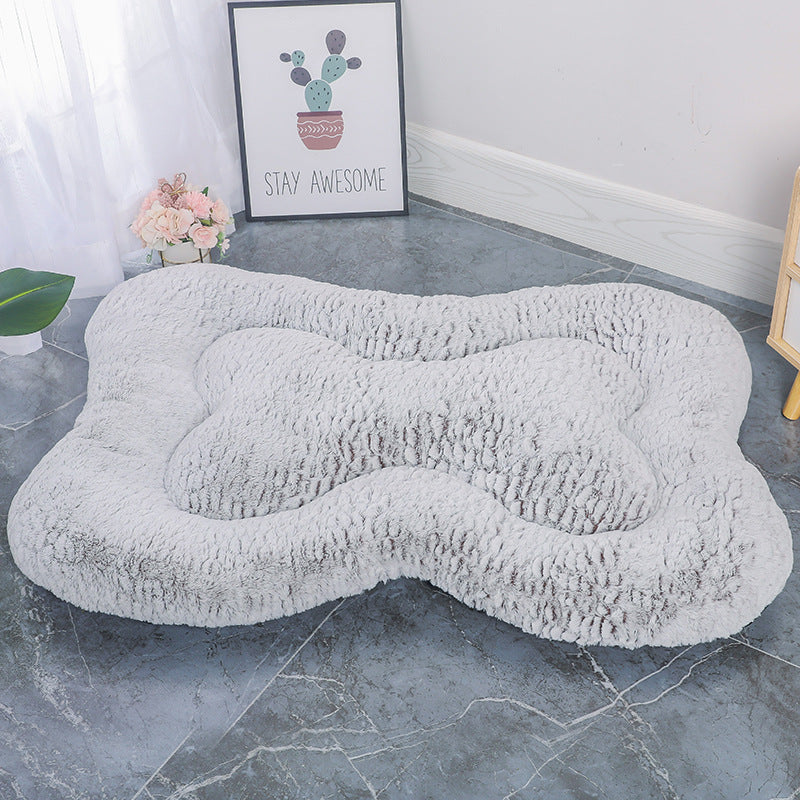 L Coffee Rose Velvet Fish Scale Pet Bed - Creative Bone-Shaped Soft and Cozy Dog & Cat Nest