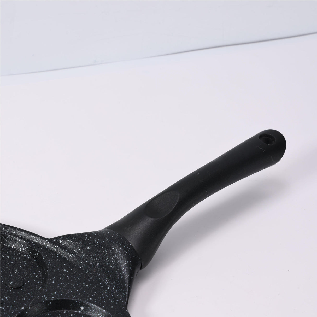 Black Flat 7-hole Versatile Non-Stick Frying Pan (27cm) - Induction Ready Skillet for Everyday Cooking