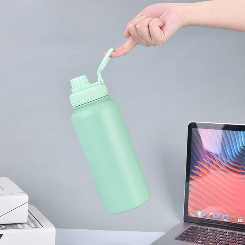 Green Portable Travel Thermos Bottle - Leakproof Stainless Steel Flask with Carry Handle (25oz - 750ml)