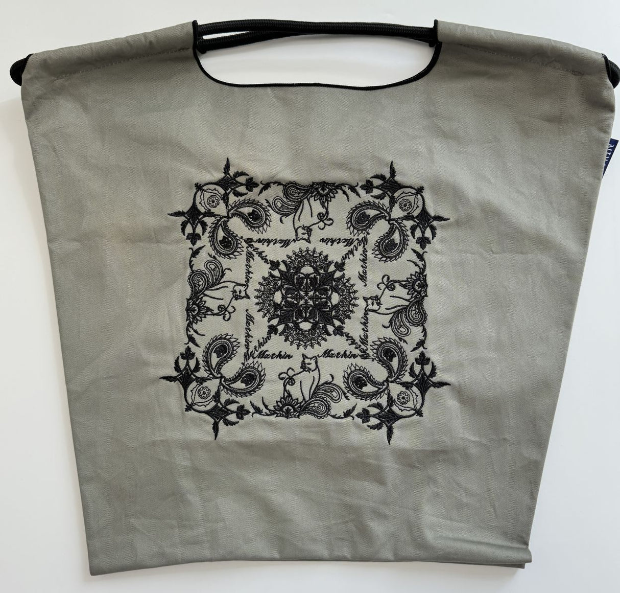 Printed Canvas Tote Bag - Water-Resistant, Large Capacity Shoulder Bag with Intricate Pattern(Dark grey cashew flower)