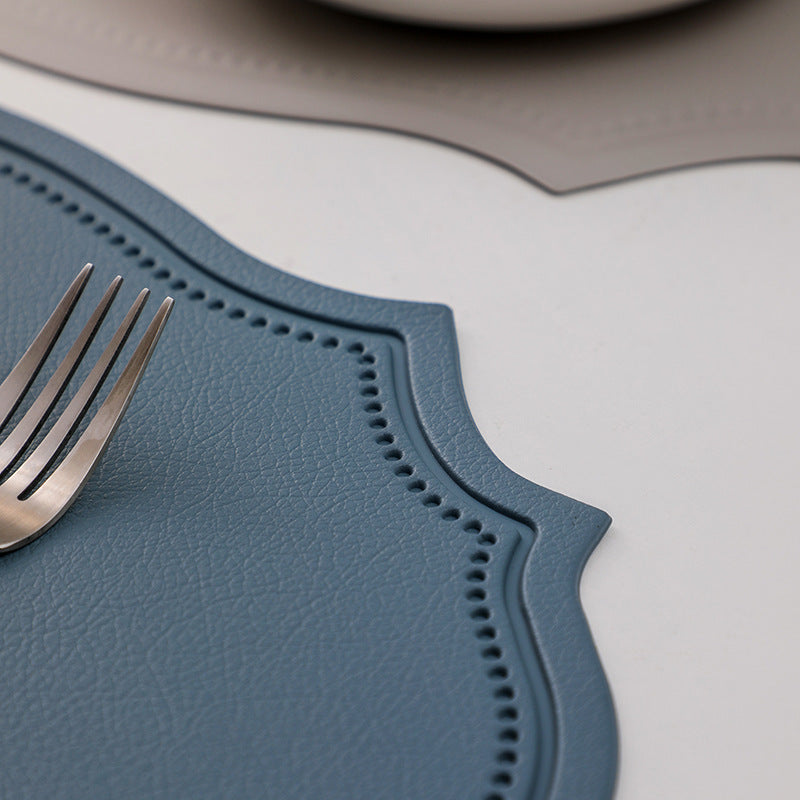4 pcs Retro Faux Leather Placemat - Waterproof & Oil-Proof Dining Table Mat (Light blue)
