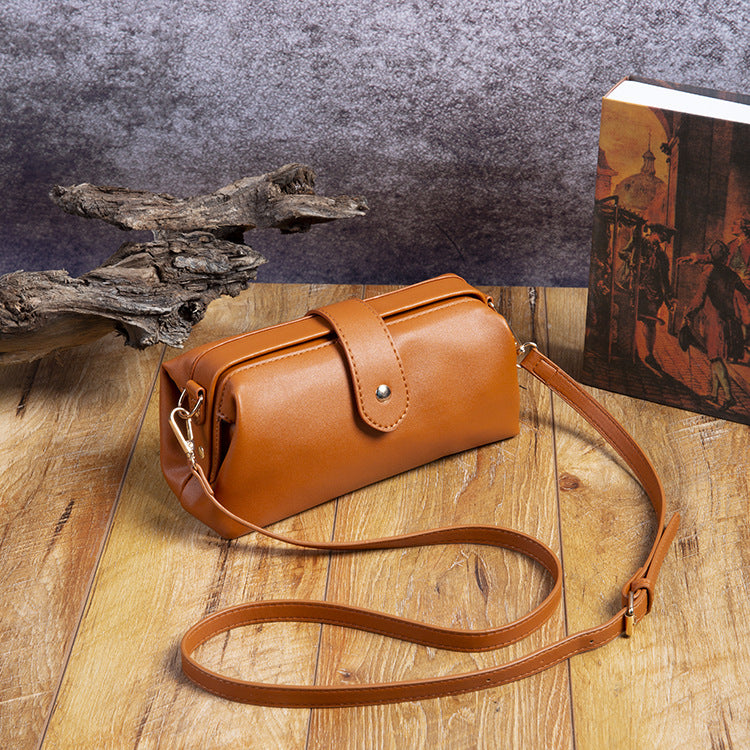 Brown Chic Vintage Inspired PU Leather Crossbody Bag - Small Frame Doctor Style Purse with Adjustable Strap