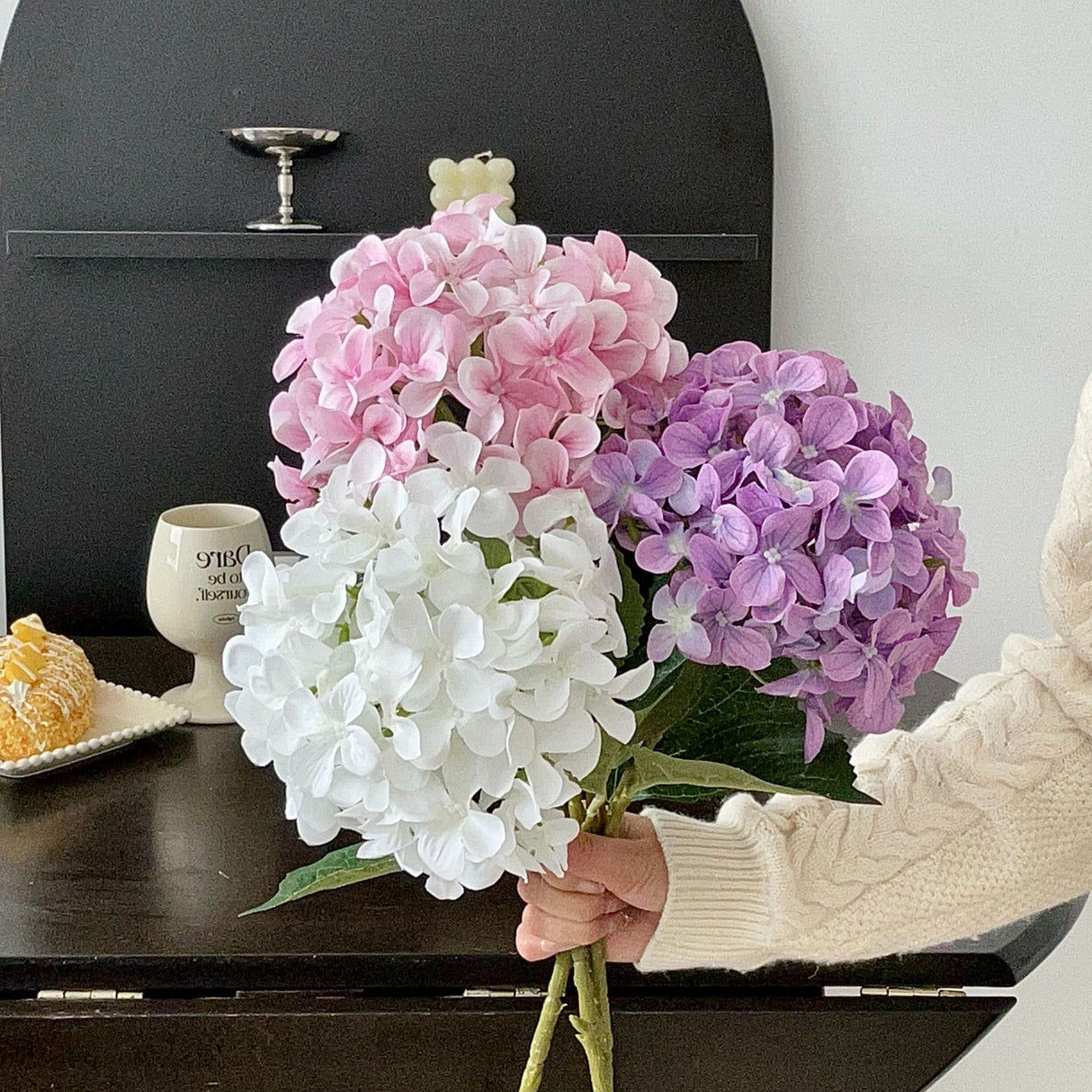 5-Piece Green Premium Lifelike Hydrangea Artificial Flowers- 60cm Long Stem Faux Floral Bouquet for Home, Wedding & Vase Decor