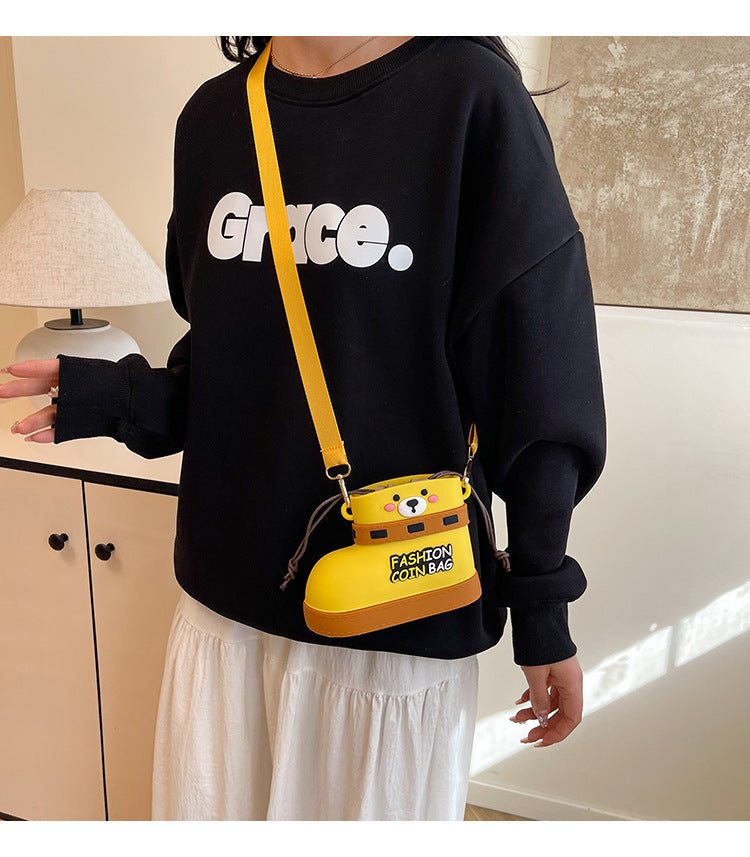 Adjustable Silicone Crossbody Bag - Multi-Way Lightweight Purse with Spacious Design(black)