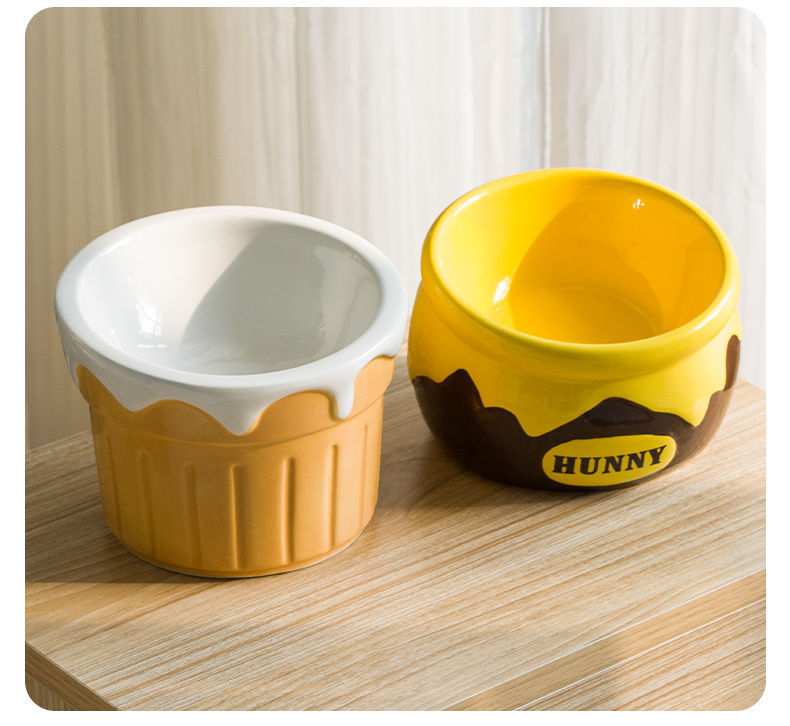 Premium Elevated Pet Bowl with Ergonomic 15?  Tilt & Large Capacity(Beer Bowl)