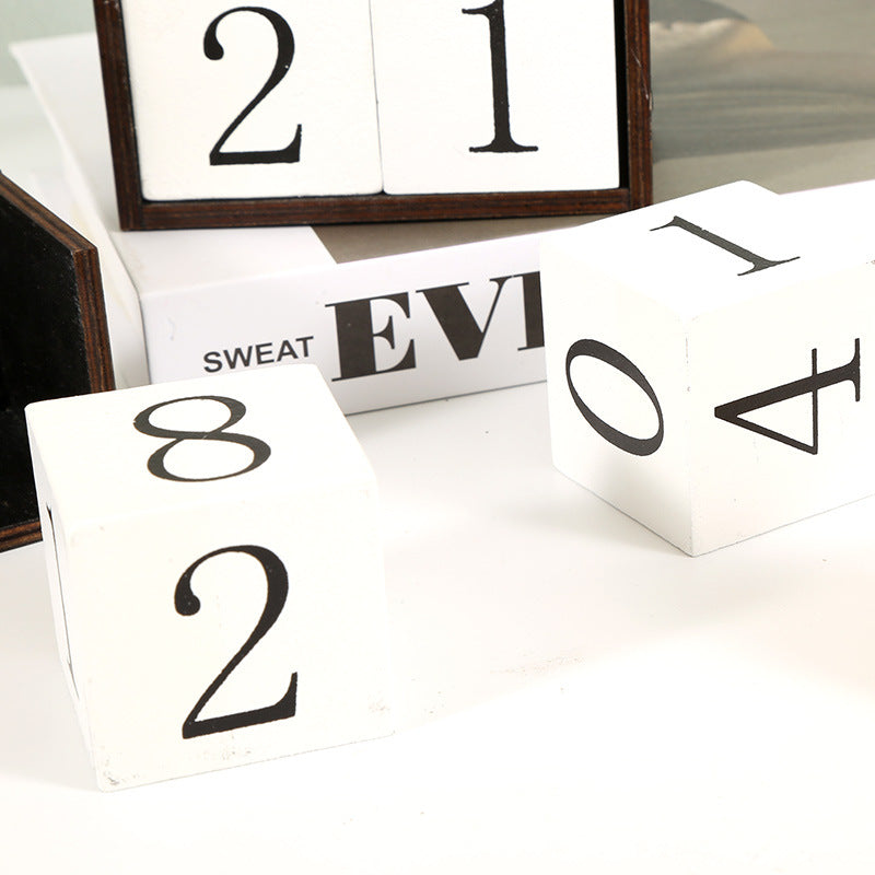 Black Castle Shape Festive Halloween Countdown Blocks - Reusable Wooden Perpetual Calendar for Desk Decor