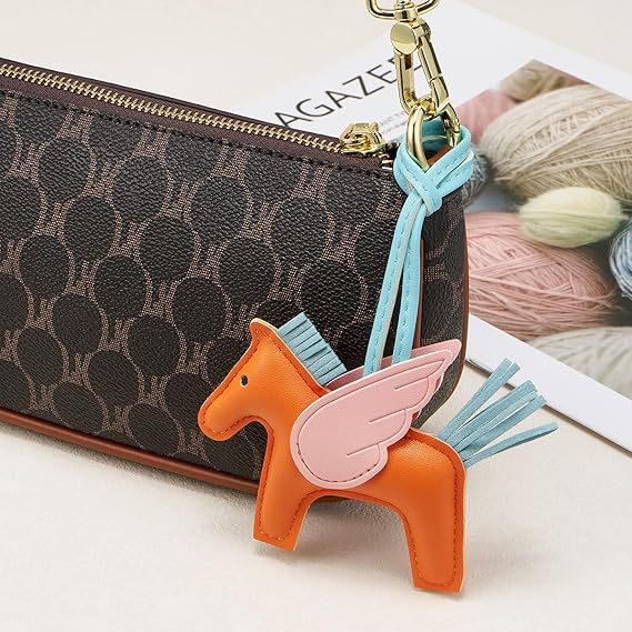 Black and White PU Leather Pegasus Keychain – Cute Flying Horse Pendant with Wings and Rope, 3-Pack