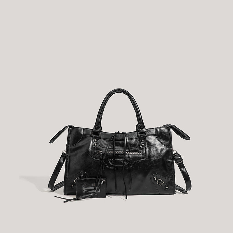 Edgy Chic Rivet Motorcycle Bag - High-Fashion Shoulder Crossbody Handbag for Women (37.5x10x23 cm)