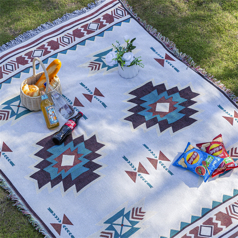 Mutifunctional 90 x 90 CM Bohemian Outdoor Picnic Blanket & Throw - Thick, Moisture-Proof Mat for Camping, Beach & Home Decor