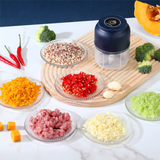 320ml Wireless Electric Garlic Crusher with 6-Blade Blade and Whisk Attachment – Compact Kitchen Chopper for Minced Garlic, Meat, Vegetables & Baby Food