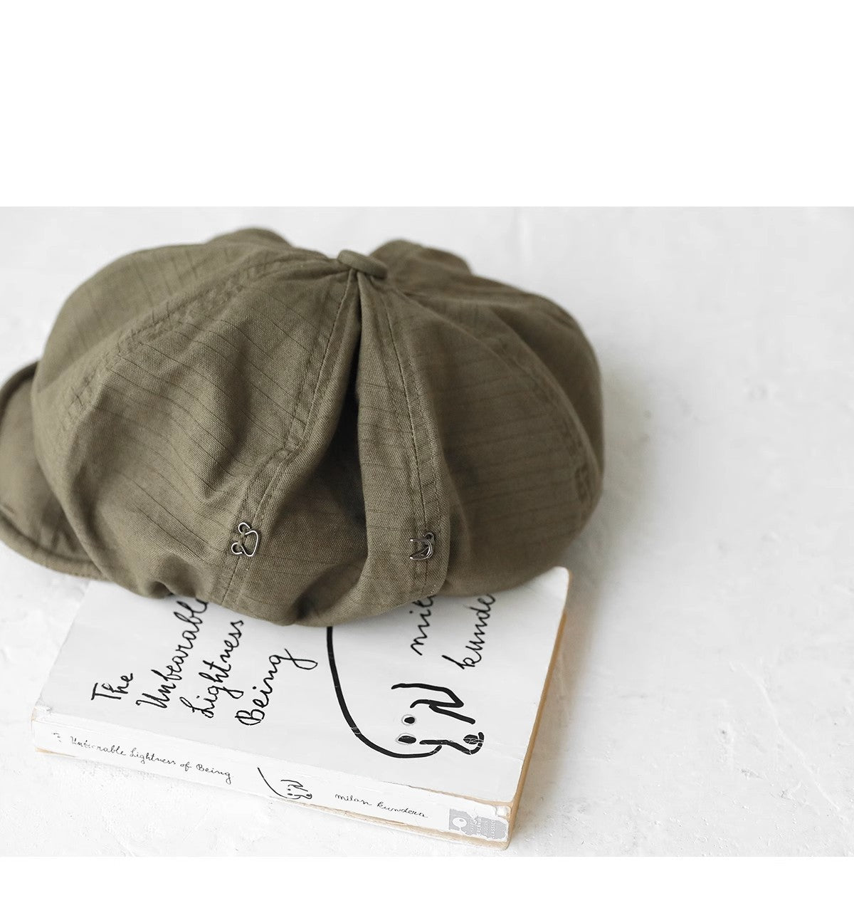 Oversized Slouchy Newsboy Cap - Vintage Japanese Style Baker Boy Hat - Soft Textured Fabric - Black (Adjustable 54-60cm)