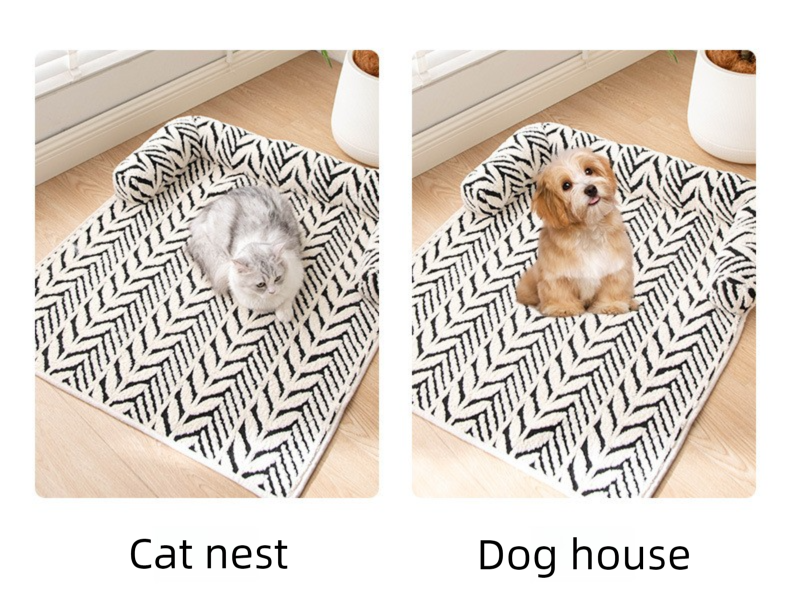 Black Plush Pet Bed Mat - 60 x 80 cm Polyester Fibre - Thickened Soft Cushion, Scratch Resistant Surface, Non Slip Base for Cats and Dogs